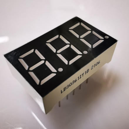 Common anode 3 digit 0.36" ultra green 7-segment LED Display