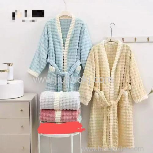 Coral fleece super water-absorbing bathrobe
