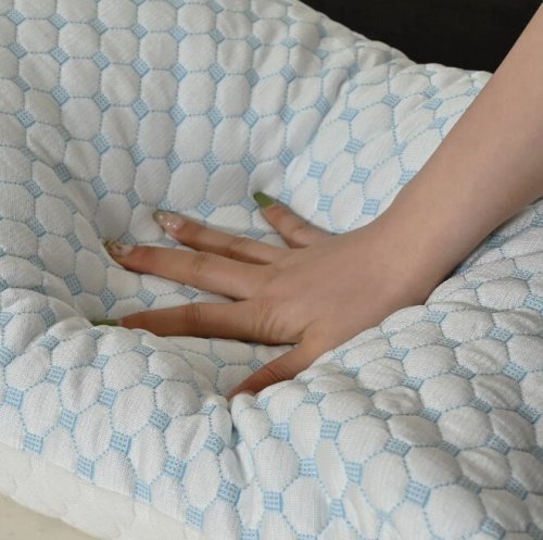 Konfurt Icy Cool Memory Foam Pillow for Menopause with Washable and Removable Cover