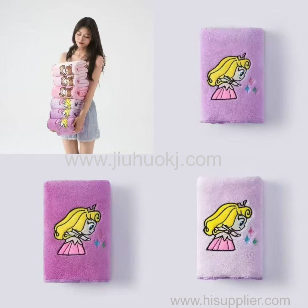 Soft comfortable fresh and cute cartoon coral velvet towel embroidered towel bath towel set