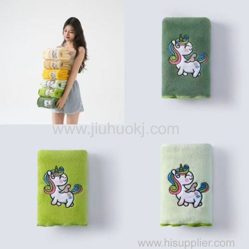 Soft comfortable fresh and cute cartoon coral velvet towel embroidered towel bath towel set