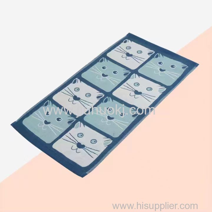 The latest 100% all-cotton gauze fabric face towel is super soft and highly absorbent