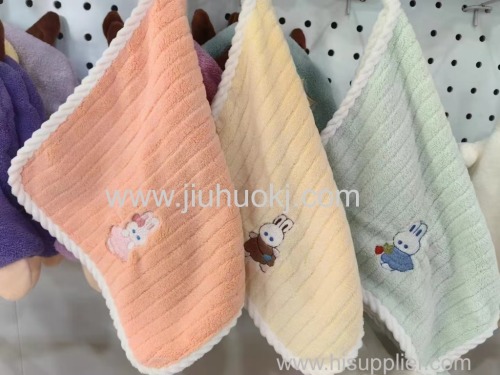 Delicately Textured Premium Cotton Beach Sheet: Ideal Hygienic Maternity Care Accessory