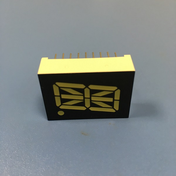 Ultra White Single Digit Common Anode 0.8inch 16 Segment Alphanumeric LED Display For Elevator Indicator