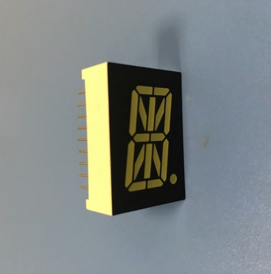 Ultra White Single Digit Common Anode 0.8inch 16 Segment Alphanumeric LED Display For Elevator Indicator