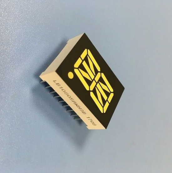 Ultra White Single Digit Common Anode 0.8inch 16 Segment Alphanumeric LED Display For Elevator Indicator