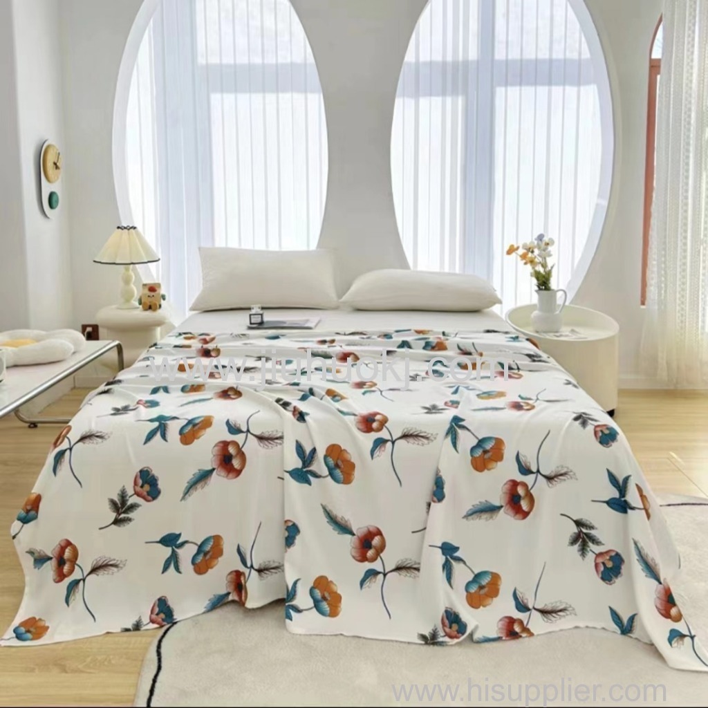 Lightweight Natural Material Allergy-Free Quilted Throw for Hot Seasons