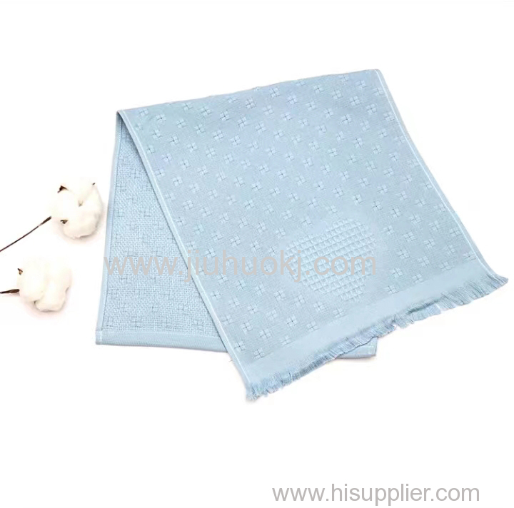 Luxurious Feel of Peony Patterned Pure Cotton Bath Towels Gentle On Skin & Eco-Friendly