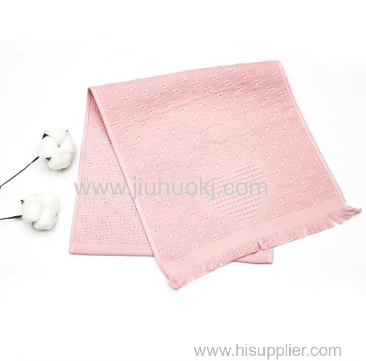 Luxurious Feel of Peony Patterned Pure Cotton Bath Towels Gentle On Skin & Eco-Friendly