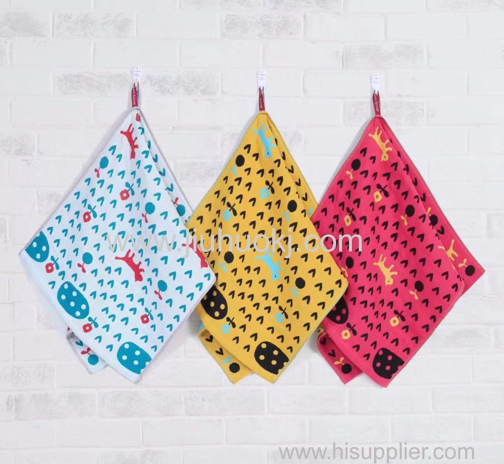 Comfortably Luxurious Pure Cotton Bathing Cloth Featuring Quick Drying & Easy Hang Functionality
