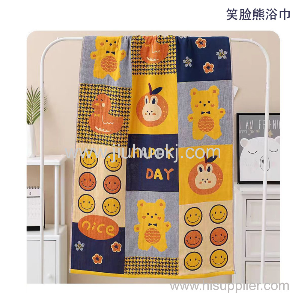 Large Gauze Bath Towel with Superior Breathability and Water Absorption