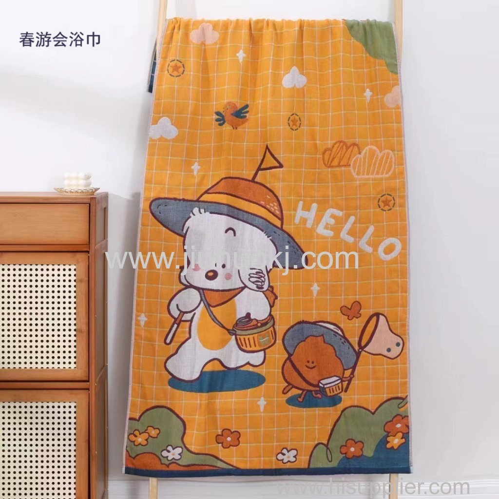 Large Gauze Bath Towel with Superior Breathability and Good Water Absorption