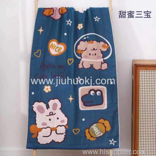 Large Gauze Bath Towel with Superior Breathability & Water Absorption