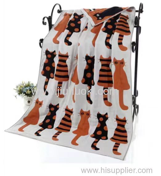 Large Gauze Bath Towel with Superior Breathability and Moisture Absorption