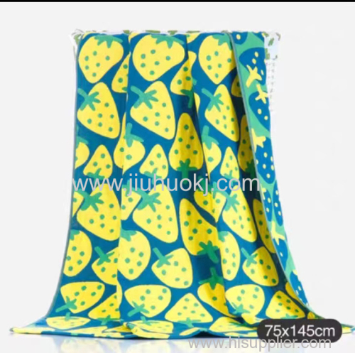 Large Gauze Bath Towel with Superior Breathability & Water Absorption