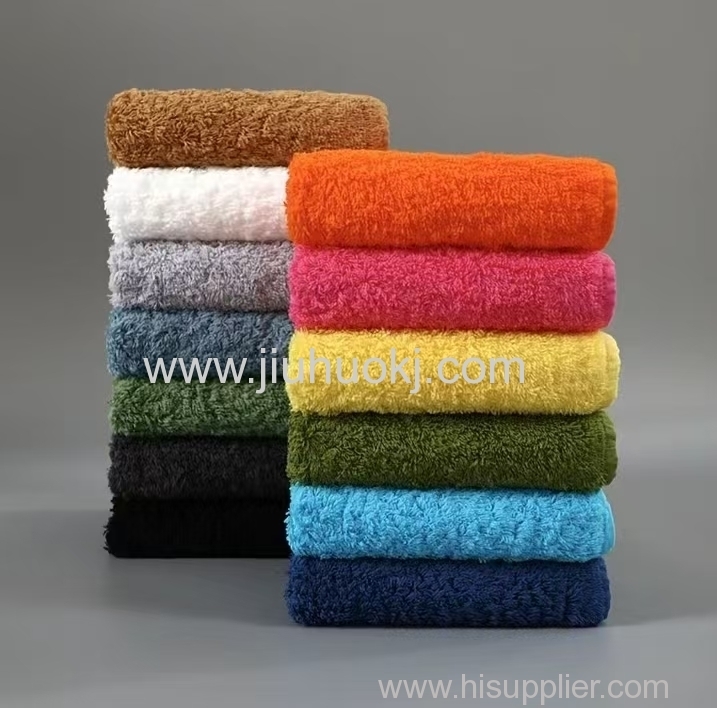 Comfortable Light Weight Cotton Bath Towels - Premium Softness