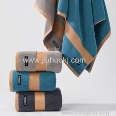 Luxurious Heavyweight 32-Thread Count Cotton Bathroom Toweling for Home Use