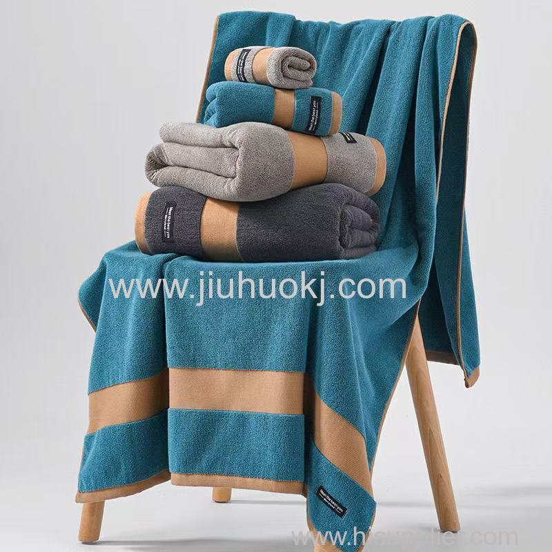 Luxurious Heavyweight 32-Thread Count Cotton Bathroom Toweling for Home Use