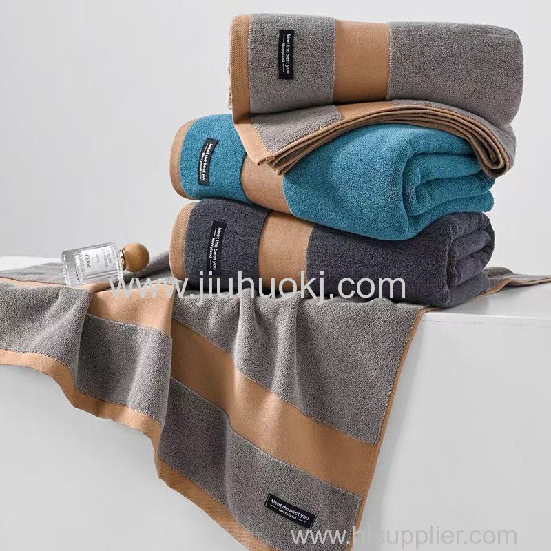 Luxurious Heavyweight 32-Thread Count Cotton Bathroom Toweling for Home Use