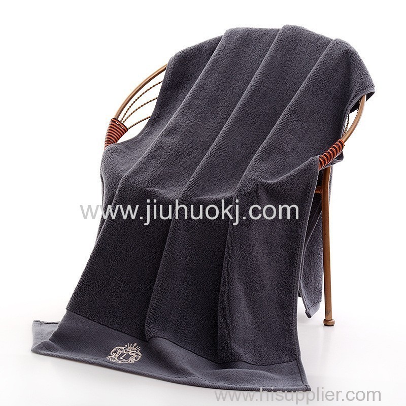 Highly Absorbent Dark-Colored Pure Cotton Bath Towel for Adults - Hotel Style & Soft