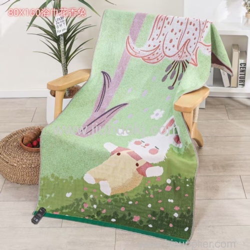 Comfortable Fluffy Full-Sized Family Size Absorbent Towels