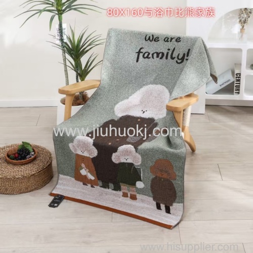 Comfortable Cotton Beach Towel - Ideal for Bathing & Swimming