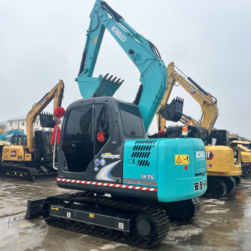 Used Kobelco SK75 Excavator