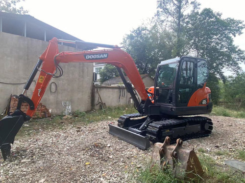 Used Doosan DX60 Excavator