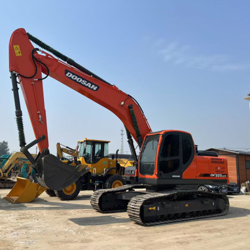 Used Doosan DX225lca Excavator
