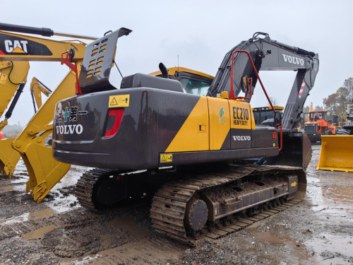 Used Volvo EC210 Excavator