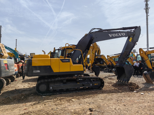 Used Volvo EC220Dl Excavator