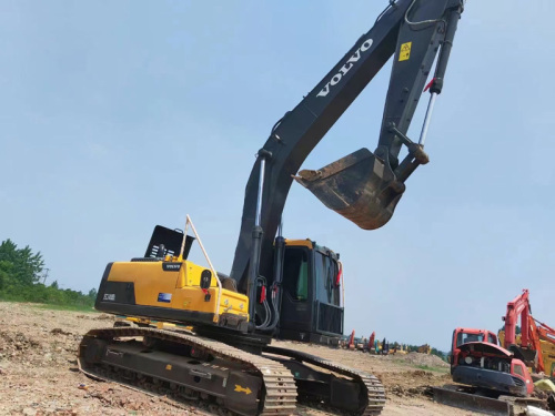 Used Volvo EC240Dl Excavator