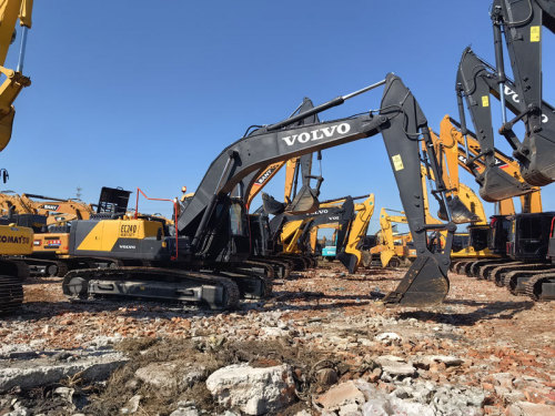 Used Volvo EC240 Excavator