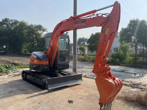 Used Hitachi 55 Excavator
