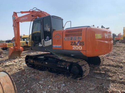 Used Hitachi 200 Excavator