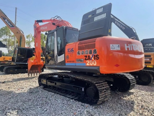 Used Hitachi 200 Excavator