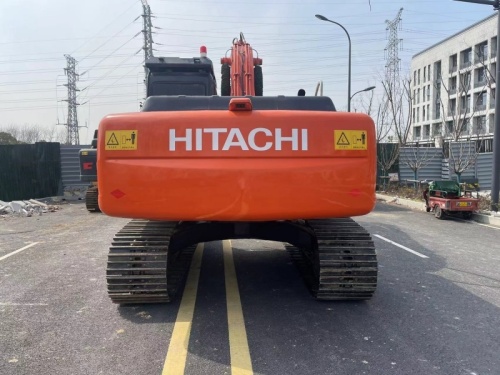 Used Hitachi 200 Excavator