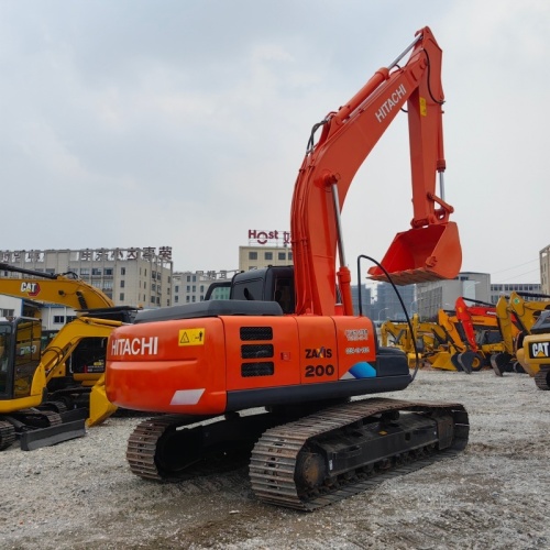 Used Hitachi 200 Excavator