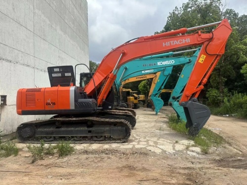 Used Hitachi 210 Excavator