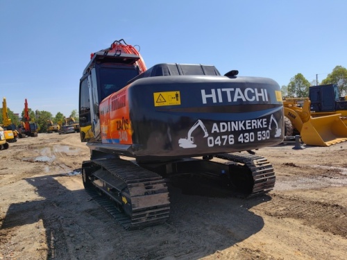 Used Hitachi 240 Excavator