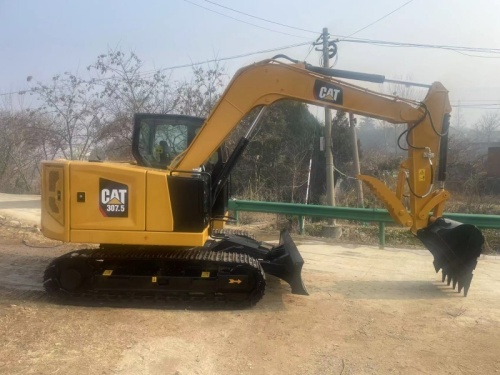 Used Caterpillar 307.5 Excavator