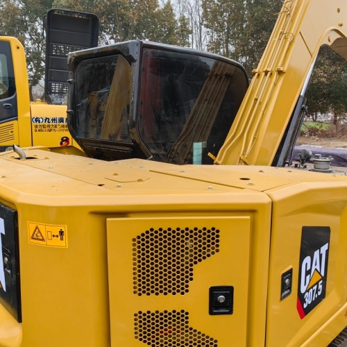 Used Caterpillar 307.5 Excavator
