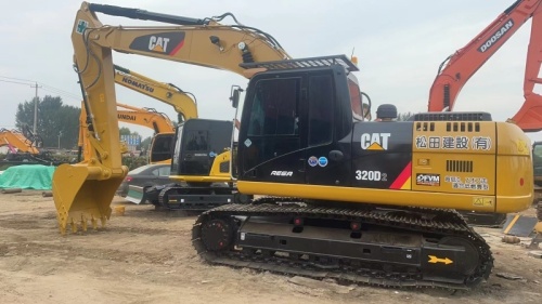 Used Caterpillar 320D2 Excavator