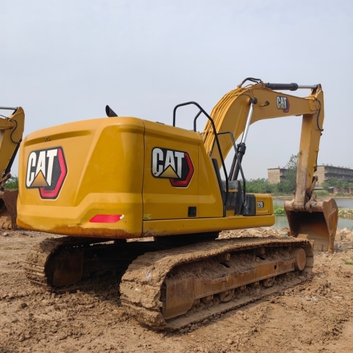 Used Caterpillar 320 Excavator
