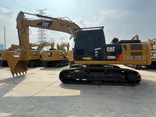 Used Caterpillar 325D2 Excavator