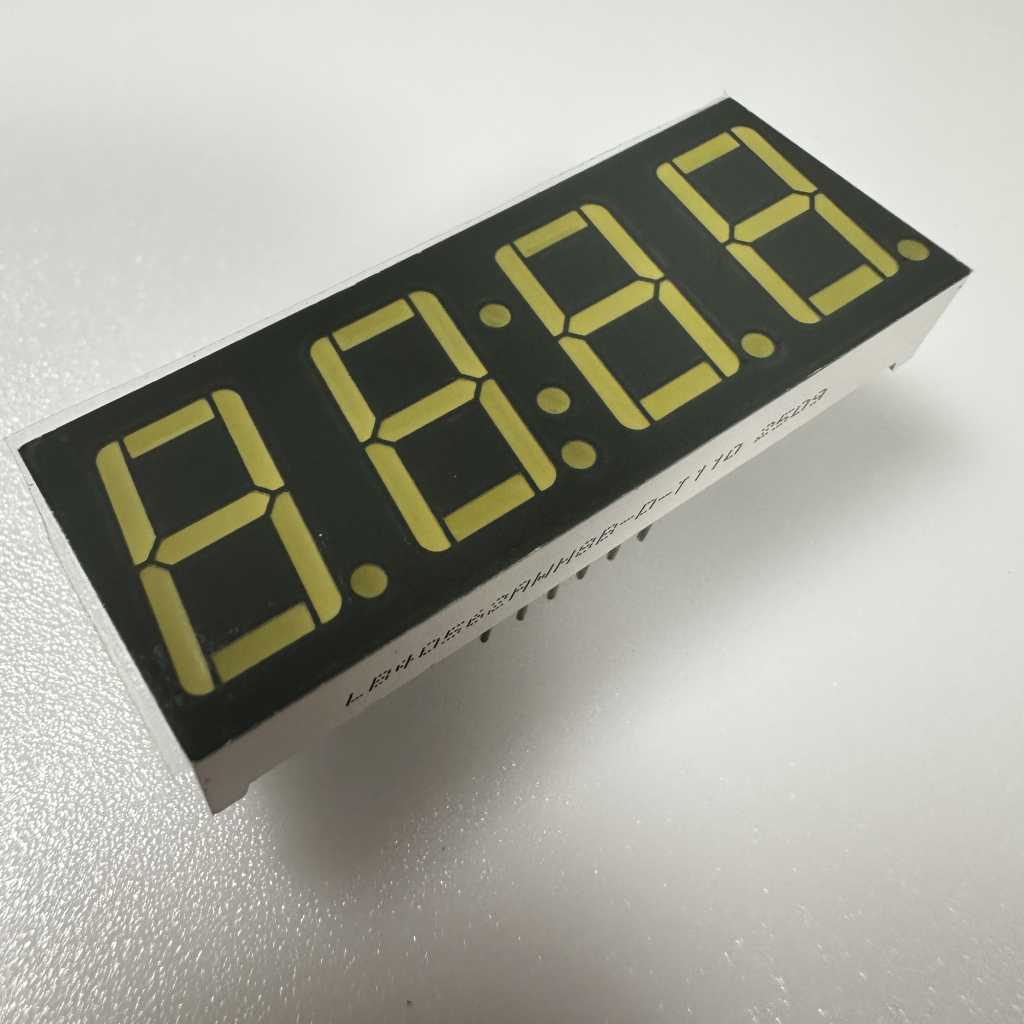 Ultra bright White 14.2mm 4 Digit 7 Segment LED Clock Display common anode for Heating/Cooling Temperatur