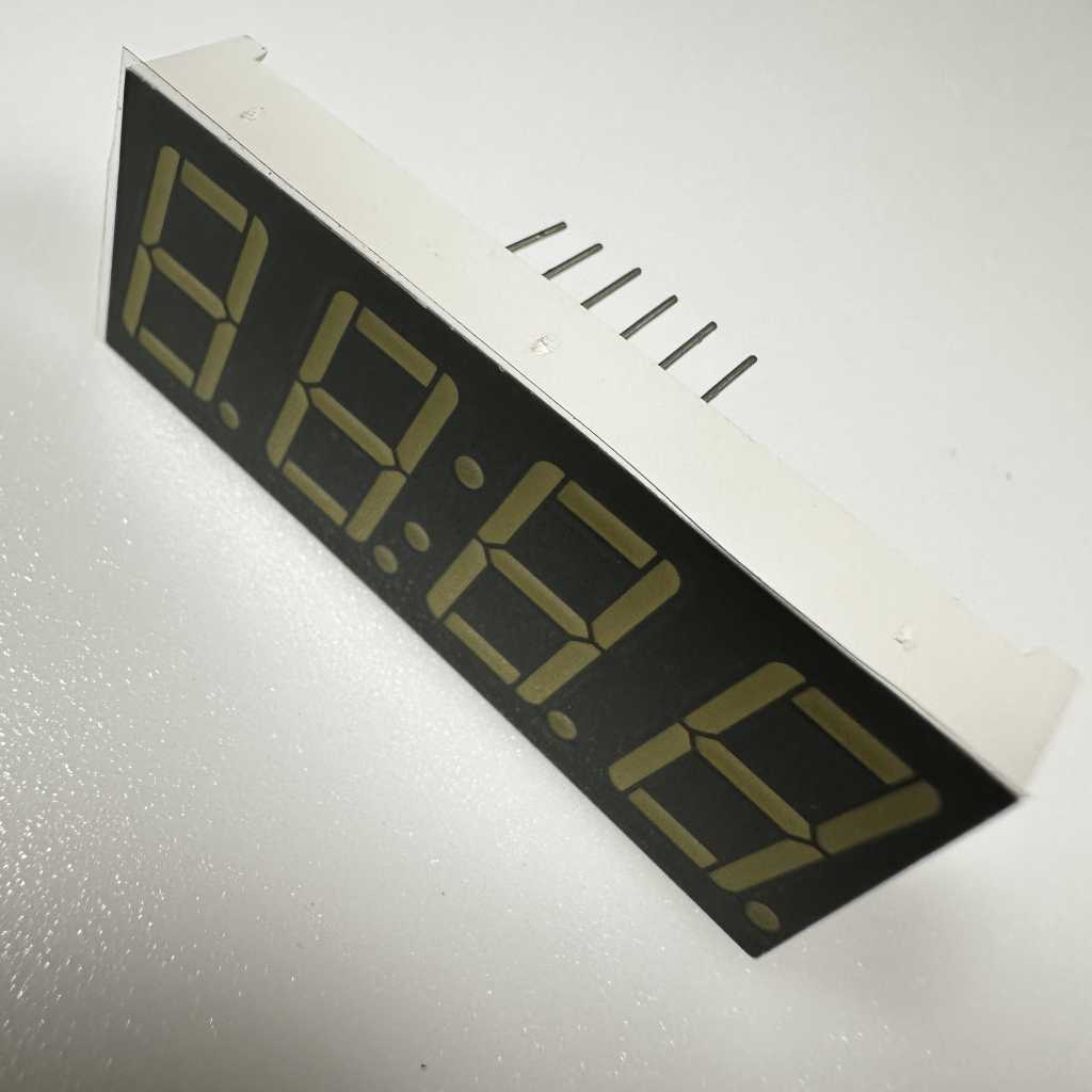 Ultra bright White 14.2mm 4 Digit 7 Segment LED Clock Display common anode for Heating/Cooling Temperatur