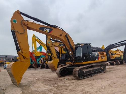 Used Caterpillar 330D2 Excavator