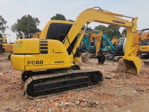 Used Komatus PC60