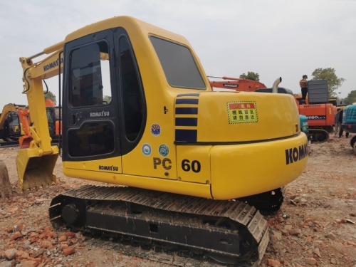 Used Komatus PC60